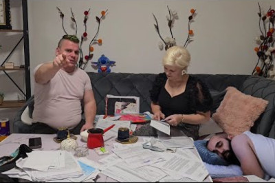 🍌 KO NEMA ŠTA JEST NEK SE JAVI MOM BRATU